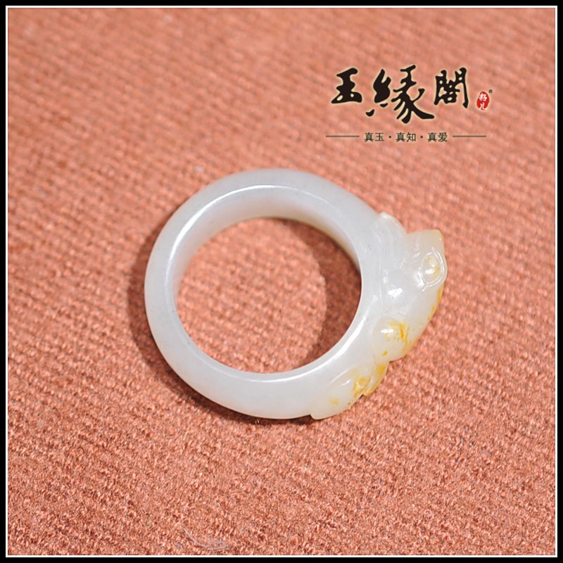 和田玉白玉籽料 富贵指环/戒指（18.5mm）